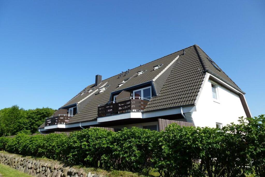 Ruusenhues, App 8